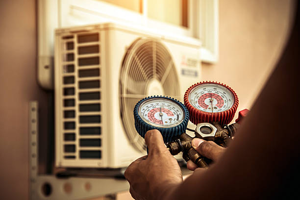 Professional Ductwork Repair technician working in Central, UT